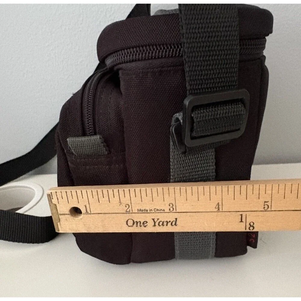 Tamrac Black Camera Shoulder Bag Model 5201 Belt Bag Loop Zippered Top EUC